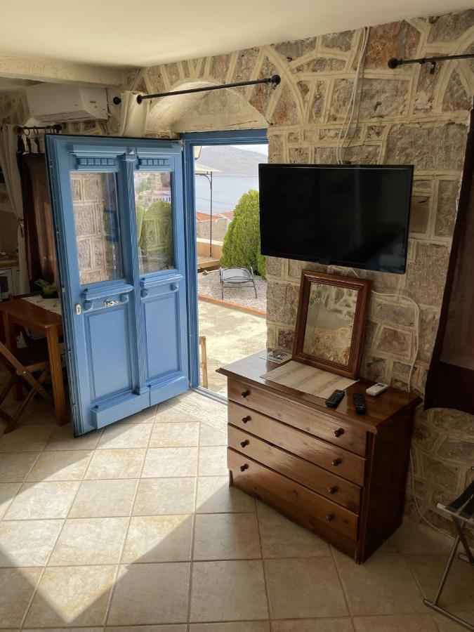 Marina Castellana Studios II Chalki Town 외부 사진