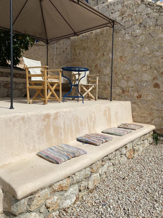 Marina Castellana Studios II Chalki Town 외부 사진