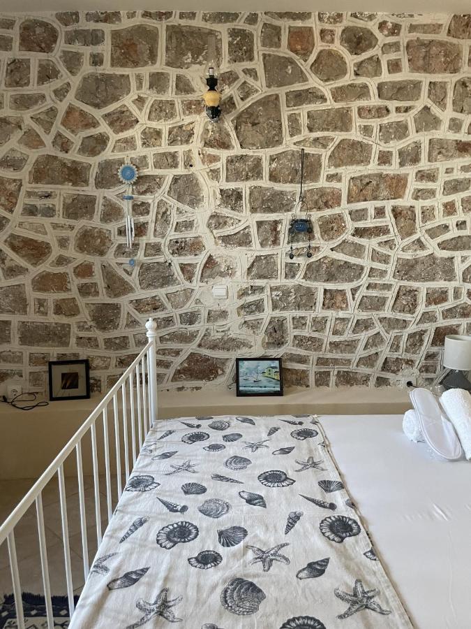 Marina Castellana Studios II Chalki Town 외부 사진