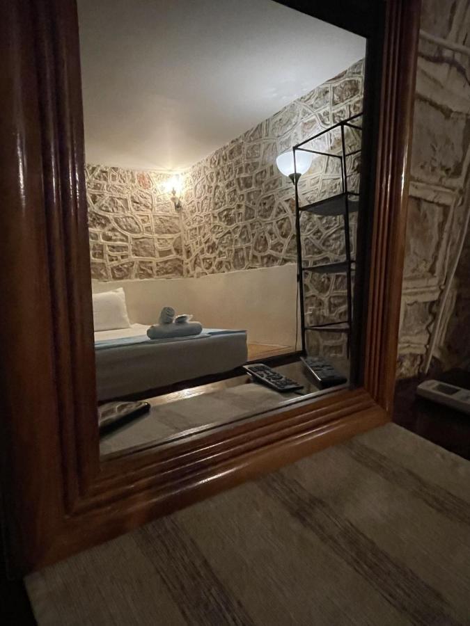 Marina Castellana Studios II Chalki Town 외부 사진