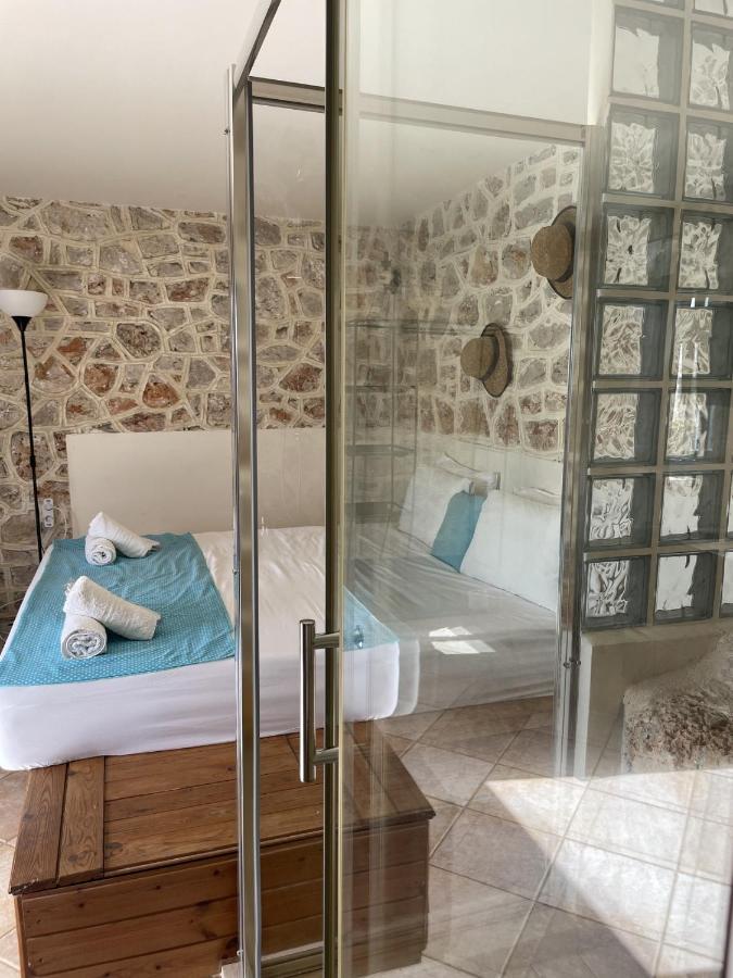 Marina Castellana Studios II Chalki Town 외부 사진